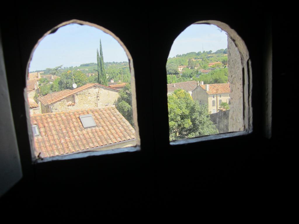 Chambre D'Hotes La Tour De Brazalem Нерак Номер фото